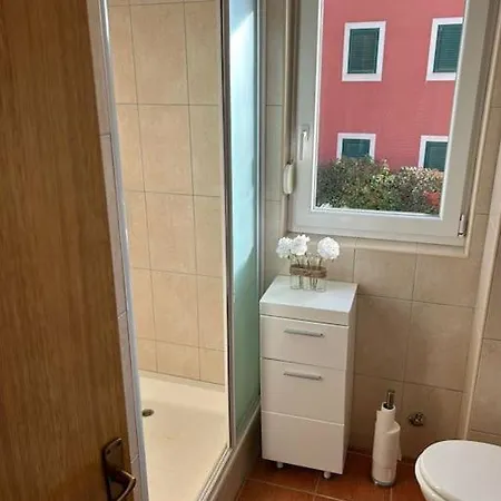 Apartman Lea&maja Apartment