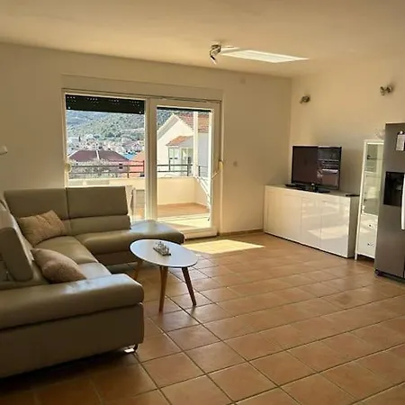 Apartman Lea&maja Vinisce